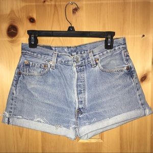 Levi’s cut off 501 denim shorts